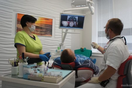 Стоматологическая клиника Стоматологическая клиника доктора Разуменко на Пионерской улице фото 4