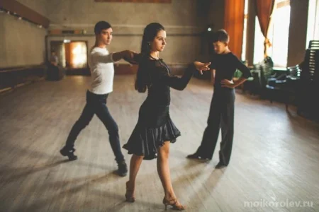 Школа танцев Молодость фото 1